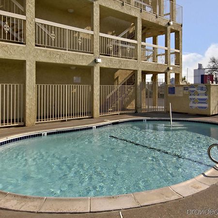 Red Roof Inn Stockton Exterior foto